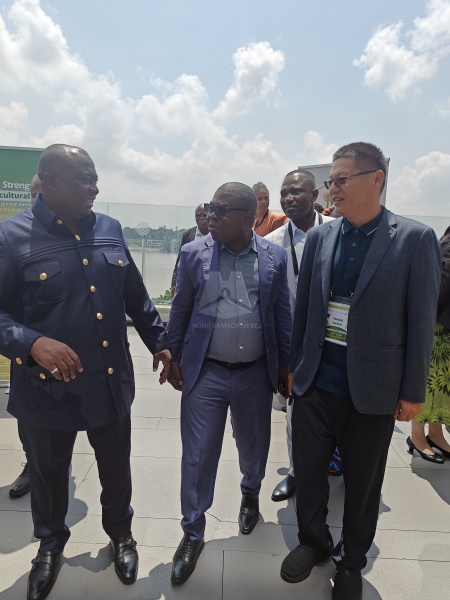 Hongjia_Grain_Machinery_participate_in_the_Africa_CERFAM_Rice_Processing_Future_Development_Ceremony (12)