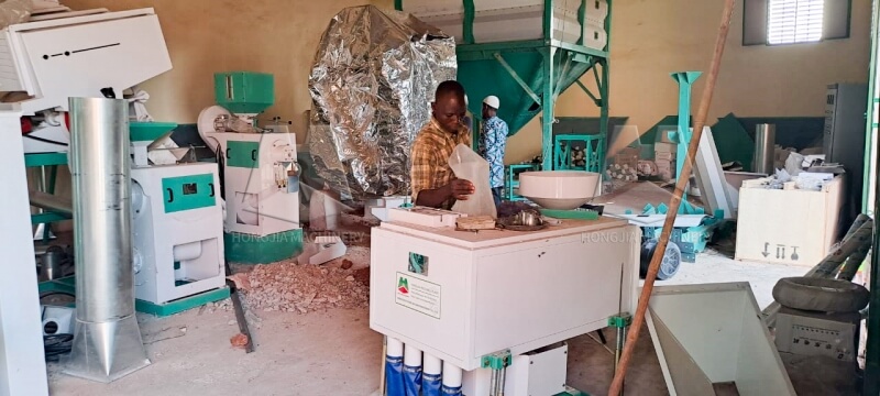 30T_rice_mill_in_mali (6)